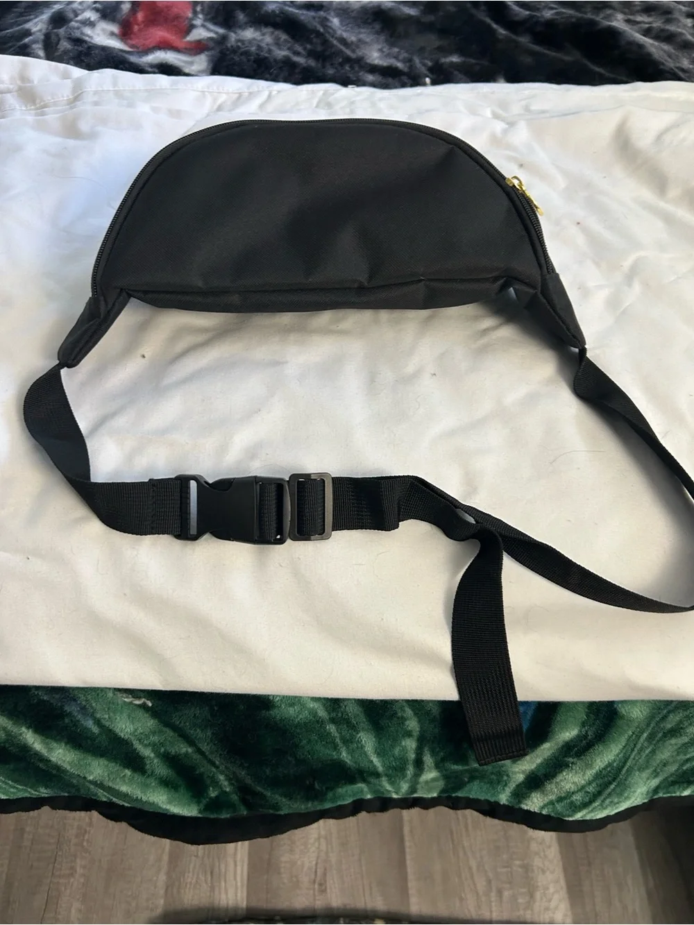 Black Lootwear Wizarding World Hufflepuff Fanny pack